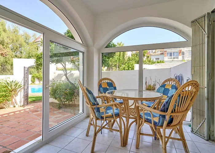 Апартаменти Casa Alina *